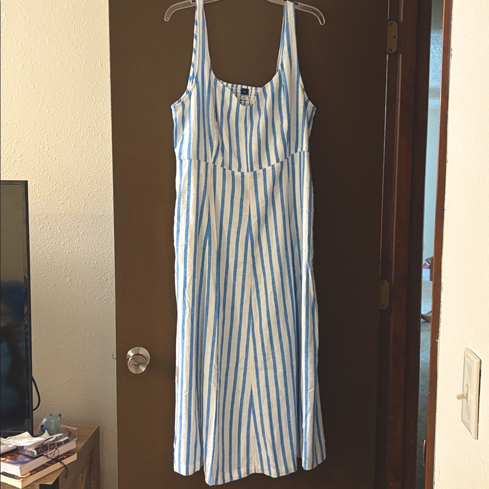 Old Navy Striped Blue and White Midi Dress